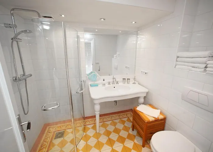 Aan Zee En Duin * אגמונד אן זי